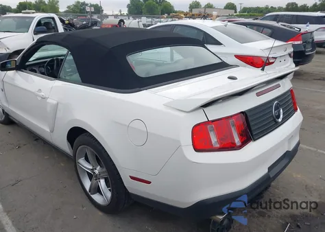 2010 Ford Mustang Gt/Gt Premium from USA, damaged, VIN 1ZVBP8FH8A5139813